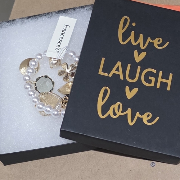 Mary Pearl Charm Bracelet - Picture 4 of 4